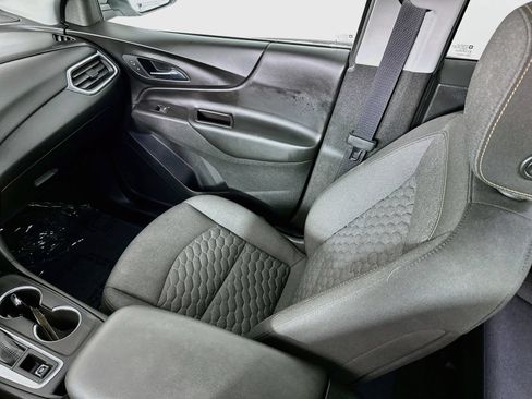 Used 2020 Chevrolet Equinox LT w/ Driver Convenience Package FWD image 24