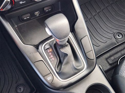 Used 2022 Kia Soul LX w/ Technology Package image 21