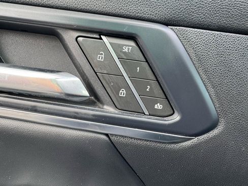 Used 2026 GMC Terrain Elevation w/ Elevation Premium Package FWD image 14