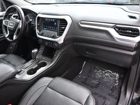 Used 2017 GMC Acadia SLT AWD/4WD image 8