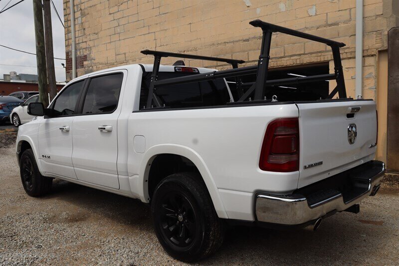 Used 2021 RAM 1500 Laramie w/ Off Road Group AWD/4WD image 5