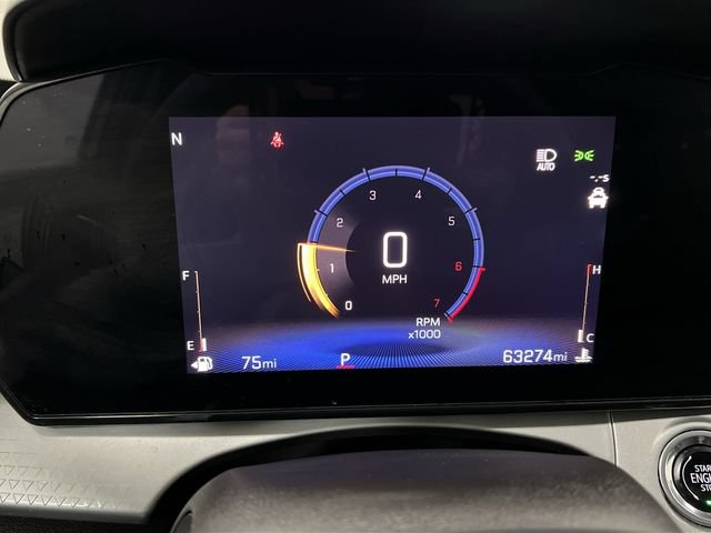 Used 2025 Chevrolet Trax LT FWD image 12