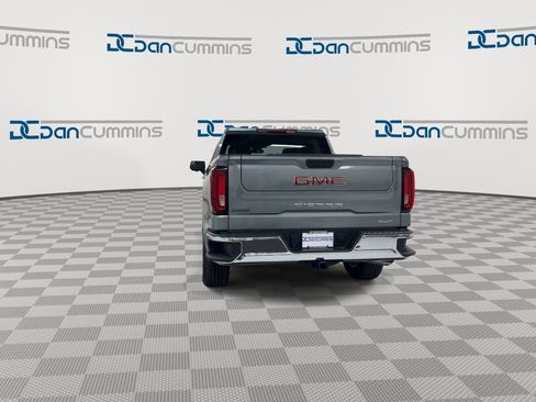 Used 2026 GMC Sierra 1500 SLT AWD/4WD image 7