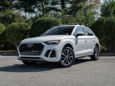 Used 2024 Audi Q5 2.0T Premium Plus AWD/4WD image 1