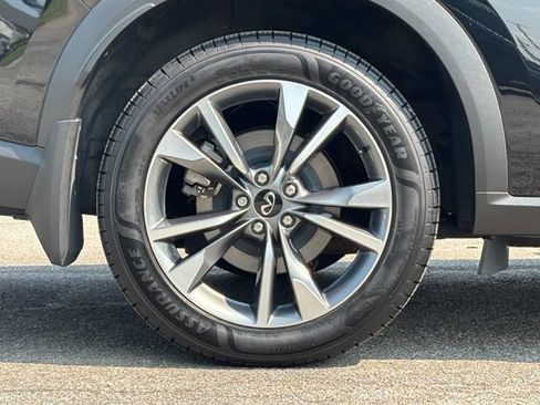 Used 2023 INFINITI QX60 Luxe w/ Cargo Package AWD/4WD image 3