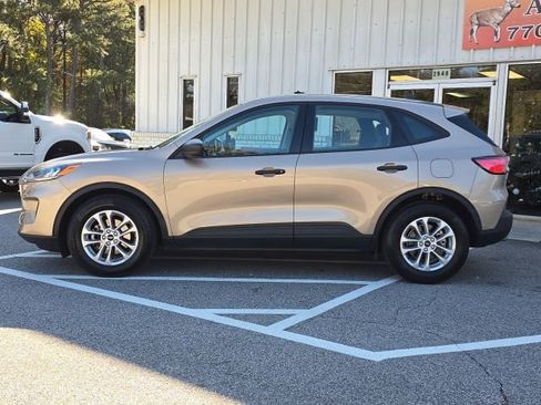 Used 2021 Ford Escape S image 2