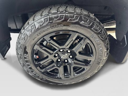 Used 2024 Chevrolet Silverado 1500 Custom Trail Boss AWD/4WD image 86