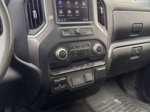 Used 2020 GMC Sierra 2500 4x4 Regular Cab w/ Convenience Package image 16