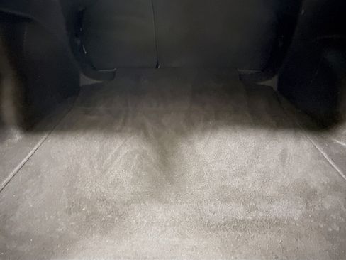 Used 2024 Toyota Corolla LE image 34