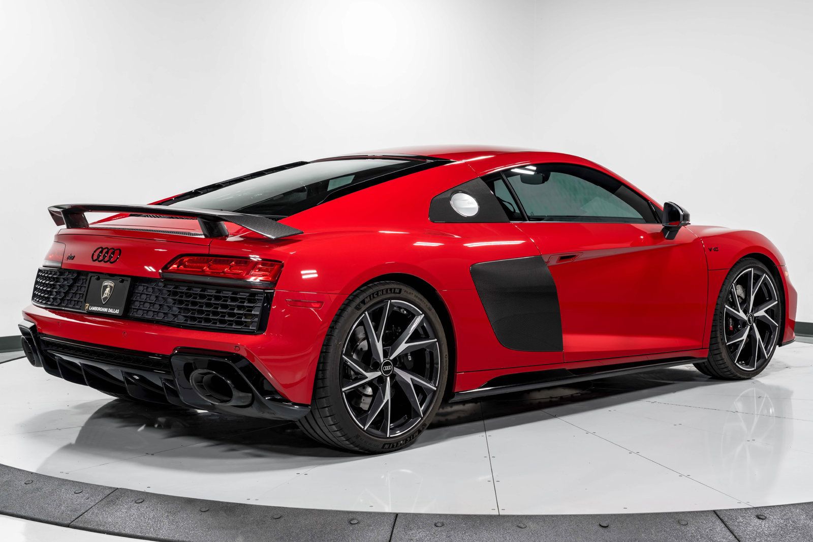 Used 2023 Audi R8 V10 performance RWD image 3