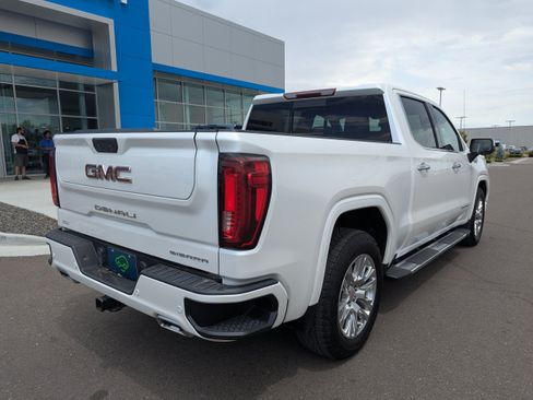 Certified 2022 GMC Sierra 1500 Denali w/ Driver Alert Package II AWD/4WD image 36