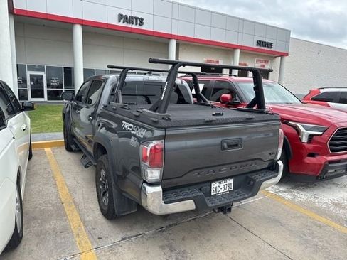 Used 2023 Toyota Tacoma TRD Off-Road AWD/4WD image 6
