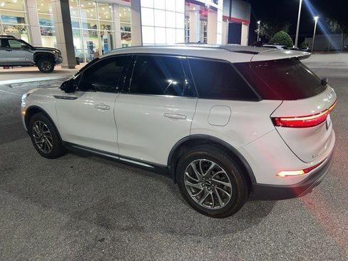 Used 2021 Lincoln Corsair FWD image 5