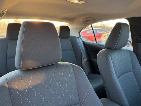 Used 2023 Toyota Corolla LE image 24