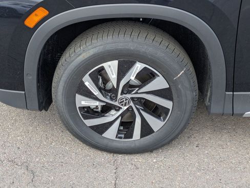 New 2026 Volkswagen Tiguan S AWD/4WD image 17