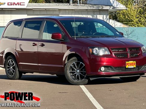 Used 2019 Dodge Grand Caravan GT image 1