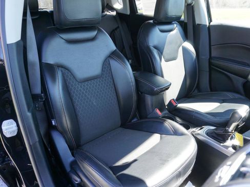 Used 2017 Jeep Compass Latitude w/ Popular Equipment Group image 24