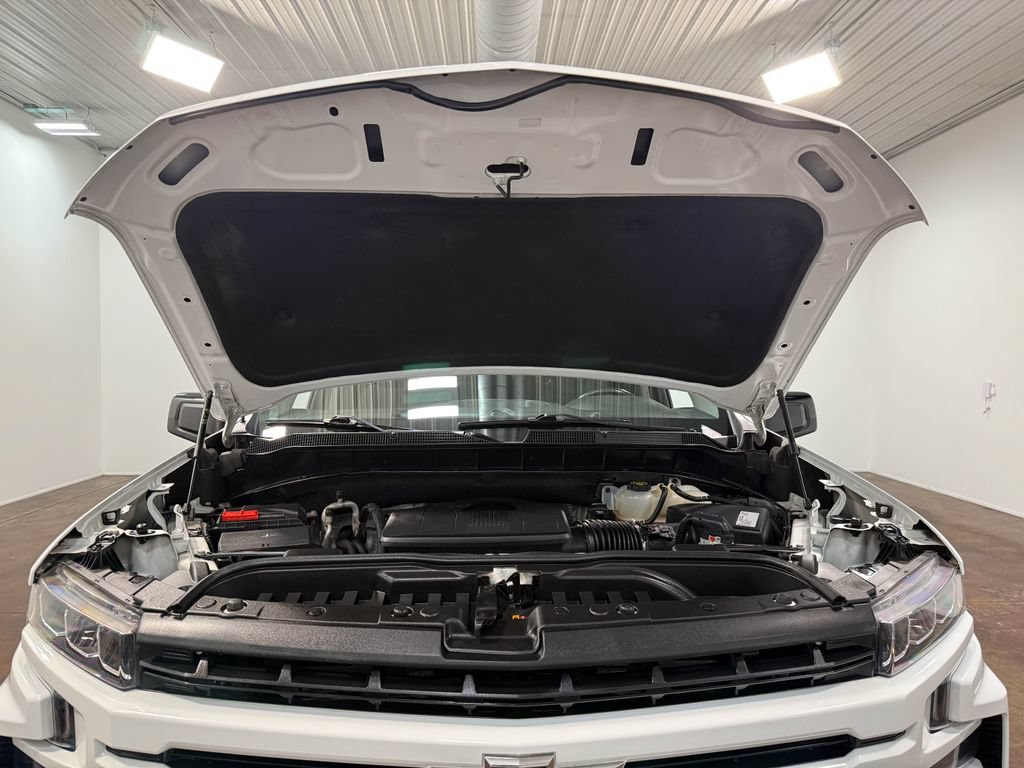 Used 2021 Chevrolet Silverado 1500 RST w/ Z71 Off-Road Package AWD/4WD image 19