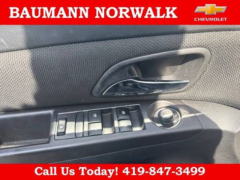 Used 2015 Chevrolet Cruze LT FWD image 16