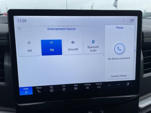 Used 2024 Ford Expedition XLT image 16