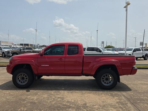 Used 2009 Toyota Tacoma PreRunner RWD image 7