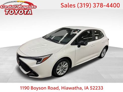 New 2026 Toyota Corolla SE image 1