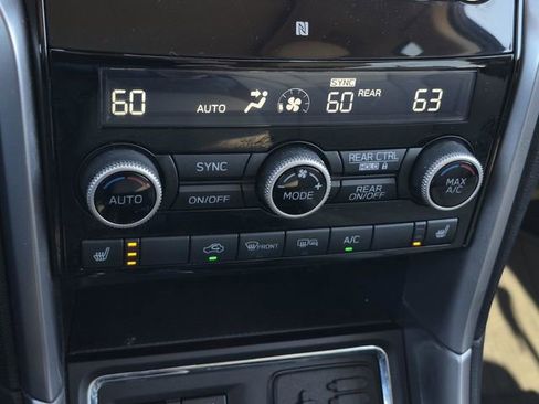 Used 2022 Subaru Ascent Limited w/ Technology Package image 41