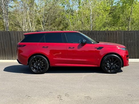 Certified 2025 Land Rover Range Rover Sport Dynamic SE image 7