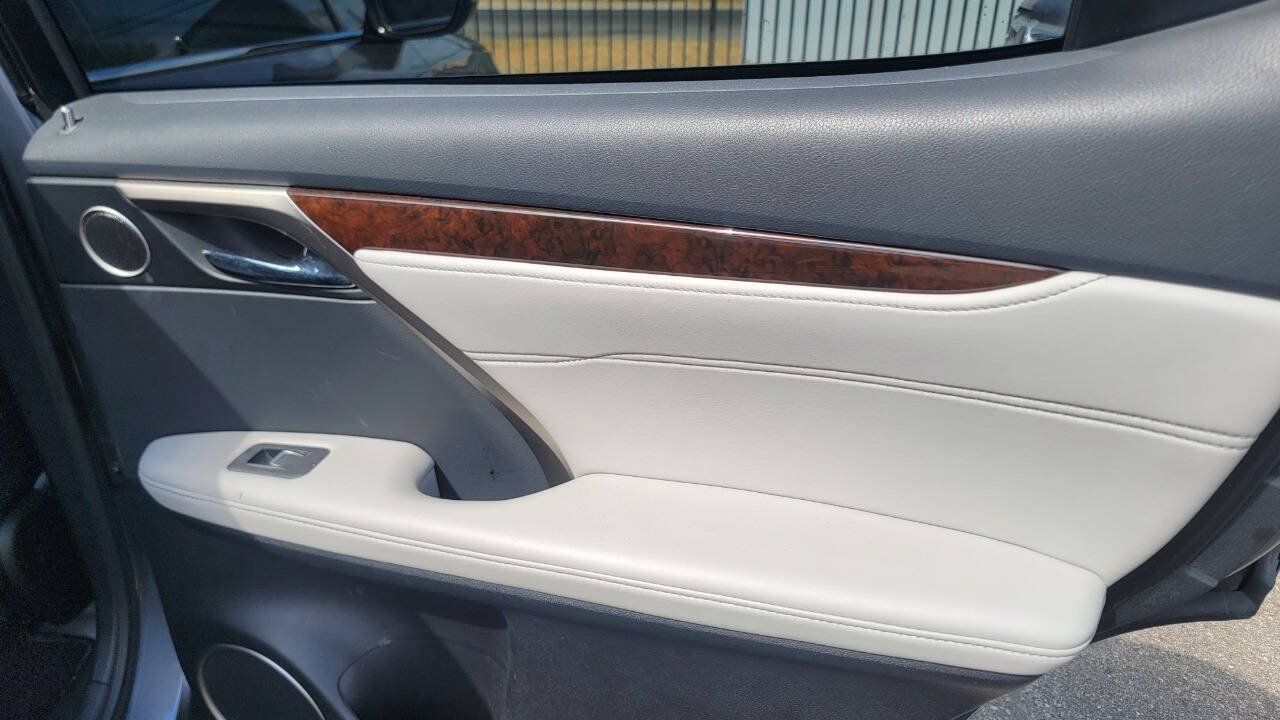 Used 2019 Lexus RX 350 FWD w/ Navigation Package image 26
