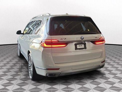 Used 2024 BMW X7 xDrive40i w/ Premium Package AWD/4WD image 4