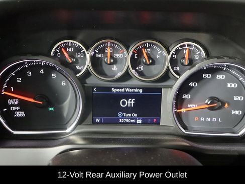 Used 2021 Chevrolet Silverado 1500 LT AWD/4WD image 11