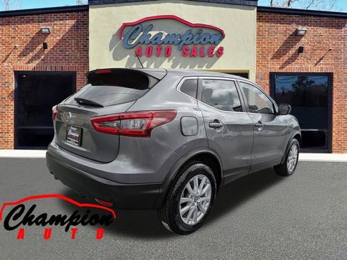 Used 2021 Nissan Rogue Sport S image 4