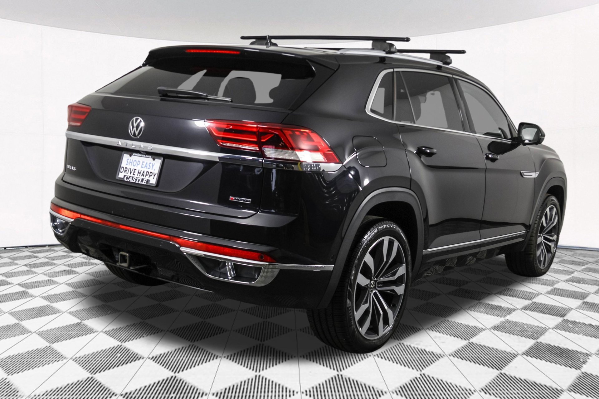 Used 2022 Volkswagen Atlas Cross Sport SEL Premium R-Line AWD/4WD image 13