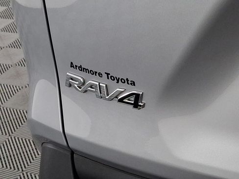 Certified 2025 Toyota RAV4 XLE w/ Convenience Package AWD/4WD image 23