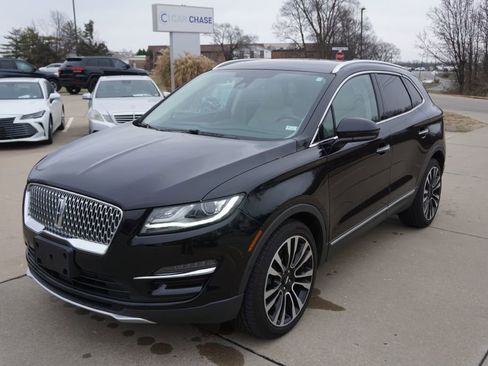 Used 2019 Lincoln MKC Reserve image 2