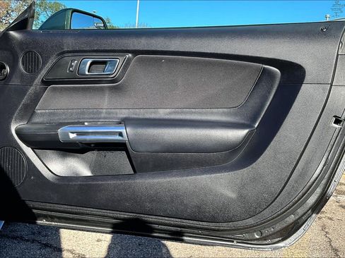 Used 2018 Ford Mustang Coupe w/ Equipment Group 101A image 22