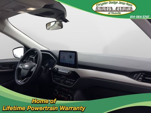 Used 2022 Ford Escape SE w/ Convenience Package image 9