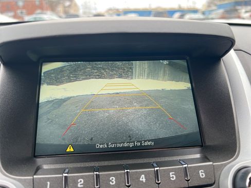 Used 2016 Chevrolet Equinox LTZ w/ Enhanced Convenience Package image 16