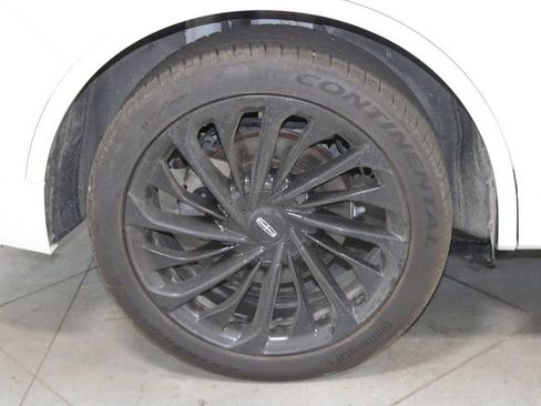 Used 2023 Lincoln Aviator Reserve w/ Jet Appearance Package image 13