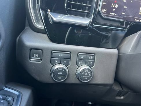 Used 2022 GMC Sierra 1500 Elevation w/ Elevation Premium Package AWD/4WD image 12