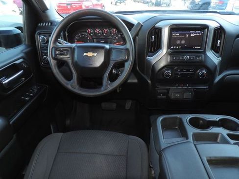 Used 2020 Chevrolet Silverado 2500 Custom w/ Custom Value Package image 23