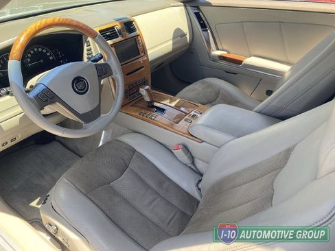 Used 2005 Cadillac XLR RWD image 14