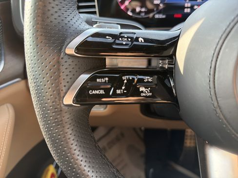 Used 2024 Mercedes-Benz GLS 450 4MATIC image 19