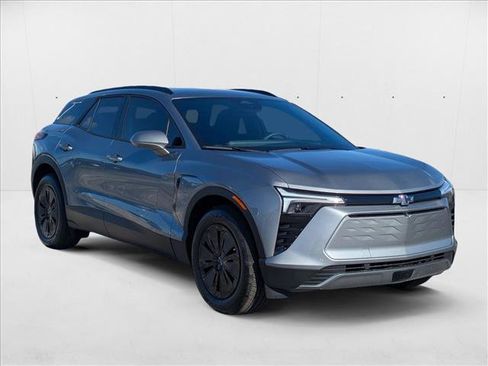 New 2025 Chevrolet Blazer EV LT w/ Midnight/Sport Edition image 6