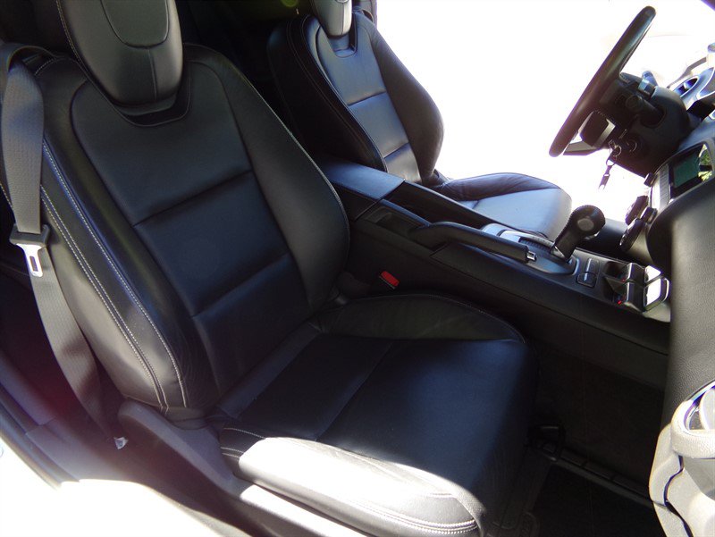 Used 2010 Chevrolet Camaro SS RWD image 24