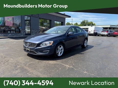 Used 2014 Volvo S60 T5 FWD image 1