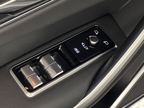 New 2023 Jaguar F-PACE S image 35