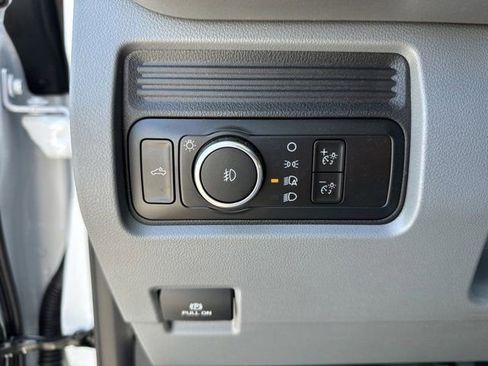 New 2024 Ford F550 2WD Regular Cab Super Duty image 17