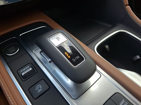 Certified 2025 INFINITI QX60 Sensory AWD/4WD image 15