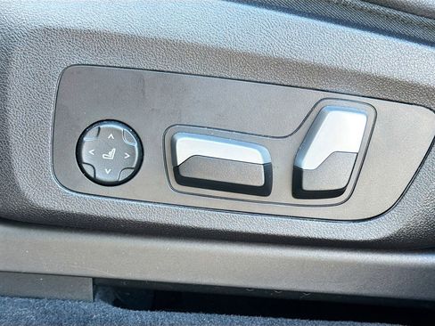 Certified 2023 BMW X3 sDrive30i w/ Convenience Package image 26